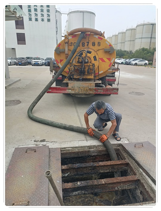 平武隔油池清掏